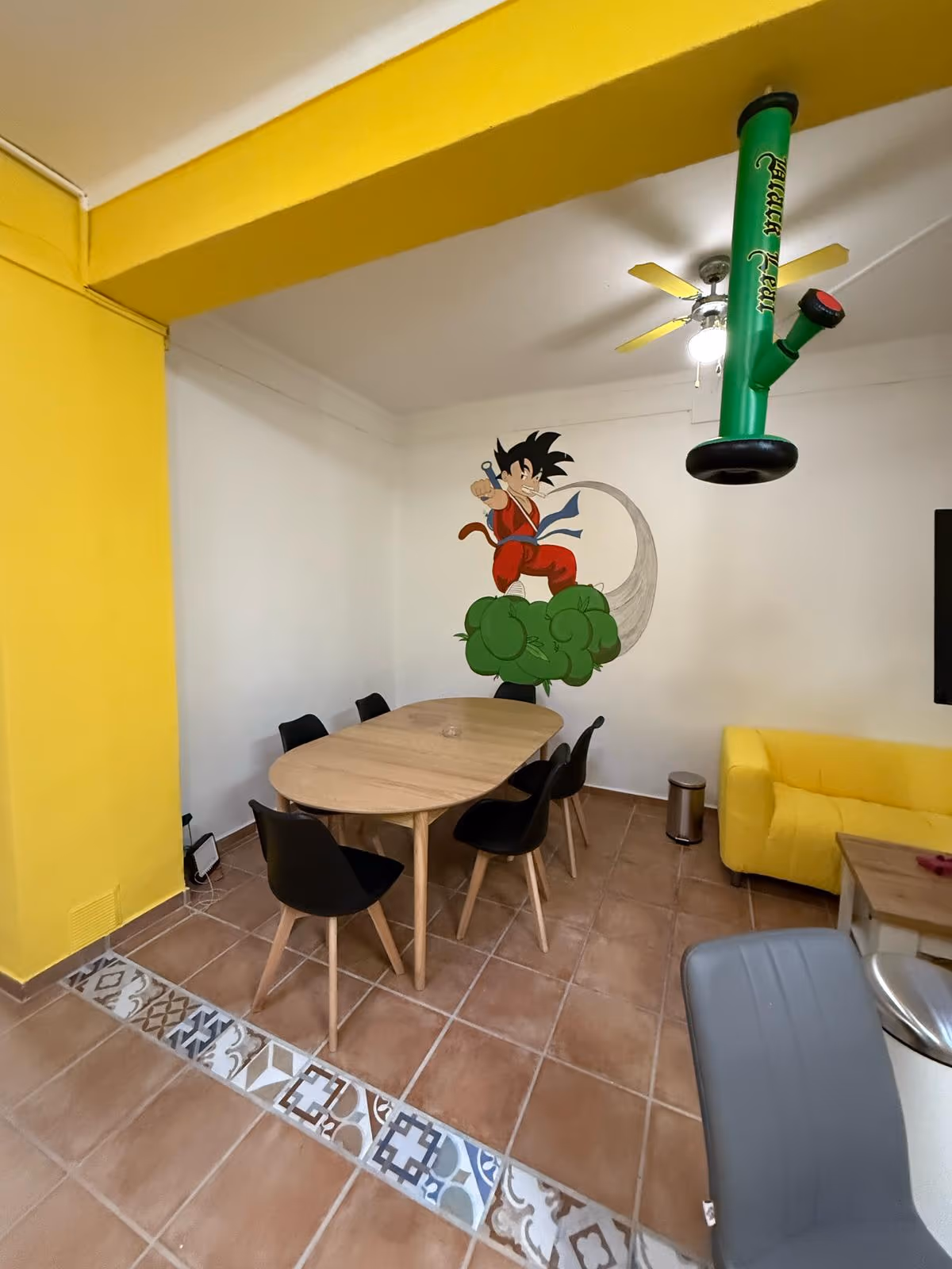 #721 The Sun Social Club in Porto Cristo interior