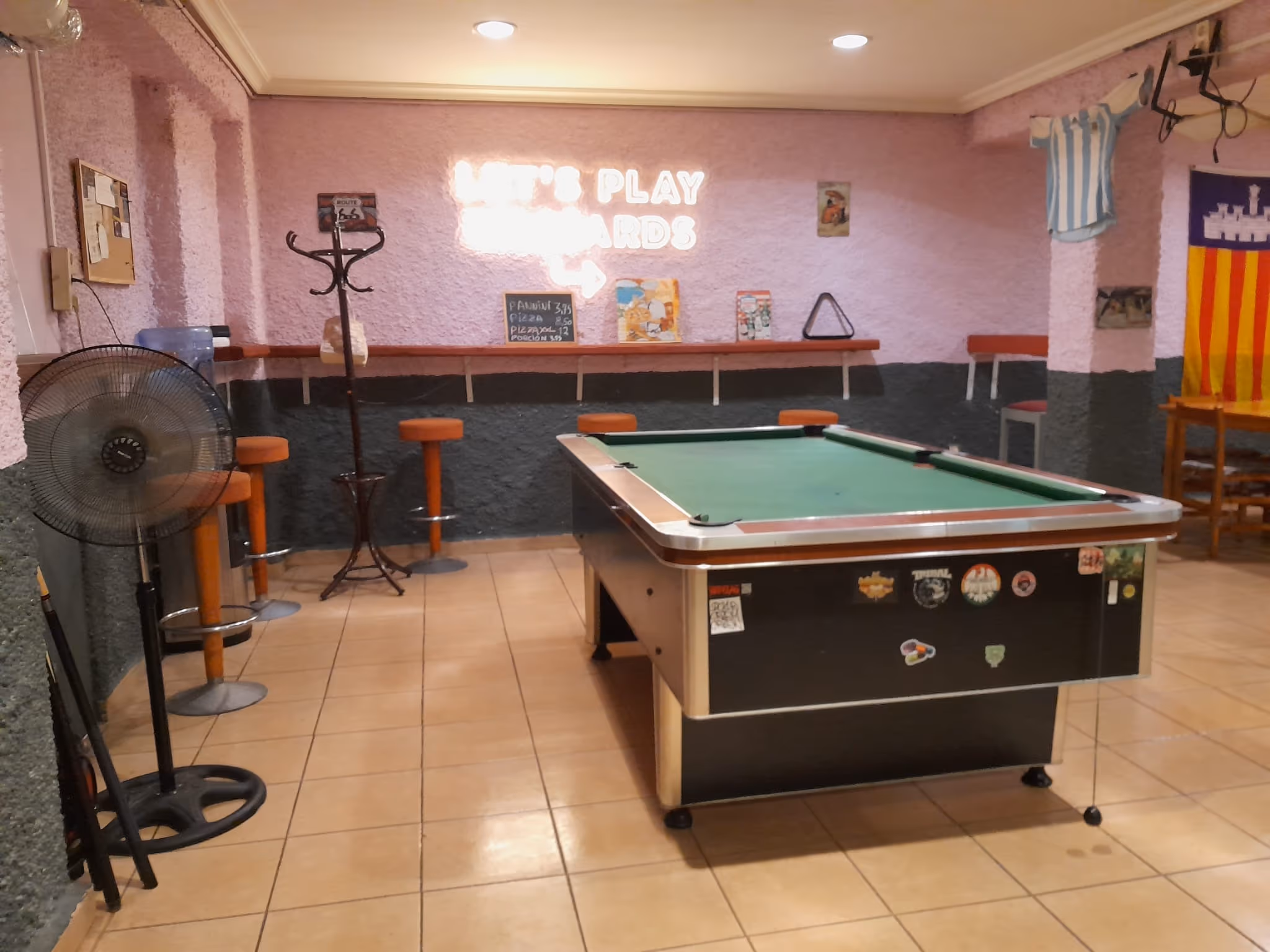 #736 Cheers Social Club in Son Servera interior