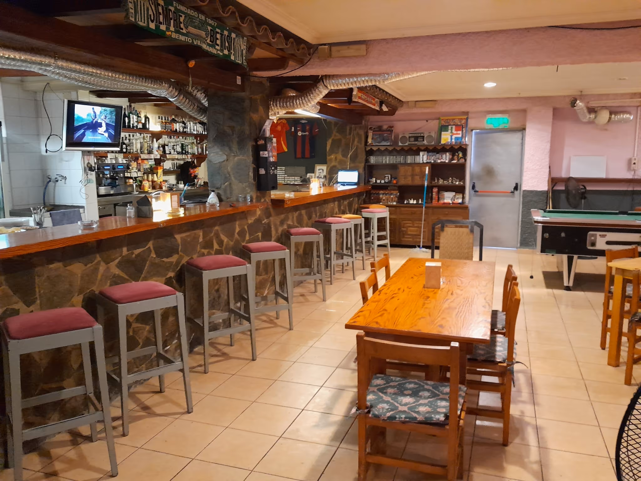 #740 Cheers Social Club in Son Servera interior